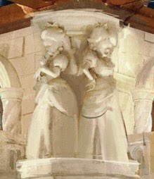 👑 🍑 tweet media