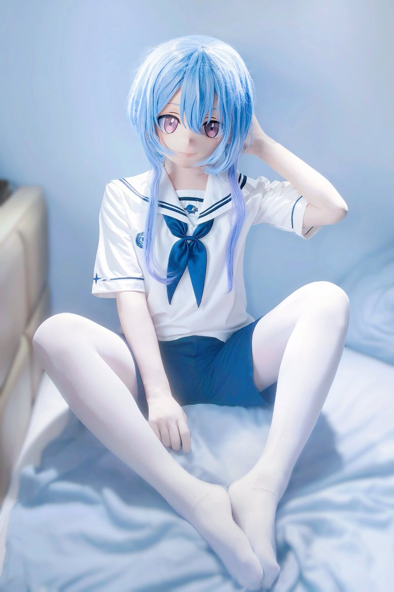 感觉这套衣服很合适|･ω･｀)
一些東国高校生If线的水月（确信

#kigurumi #着ぐるみ 
#明日方舟 #アークナイツ #Arknights 
#水月 #Mizuki