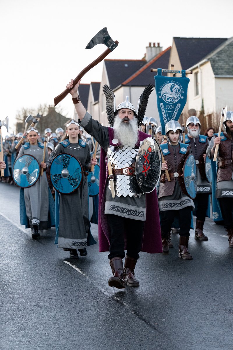 Shetnews's tweet photo. Lerwick #UpHellyAa is well under way and it is an historic event this year as for the first time ever there are four female members in the jarl squad.
Here @Shetnews shares a few photos from the morning https://t.co/yK2b5lpdX0