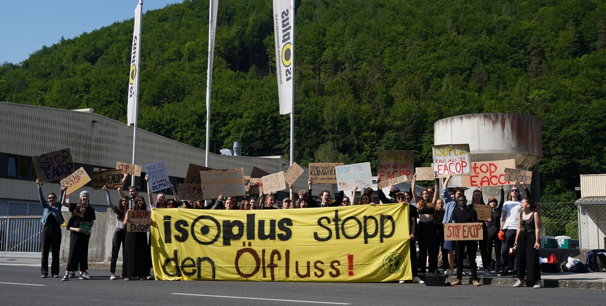 FFF_Austria's tweet photo. BREAKING
Das NÖ Unternehmen #ISOPLUS steigt aus dem Bau der ostafrikanischen #EACOP-Pipeline aus! Letztes Jahr haben wir die Beteiligung aufgedeckt und vor der Firma demonstriert. Heute zieht sich ISOPLUS aus dem Bau der Pipeline zurück!
https://t.co/Q6Sa3TesEI https://t.co/V40DoMIFxG