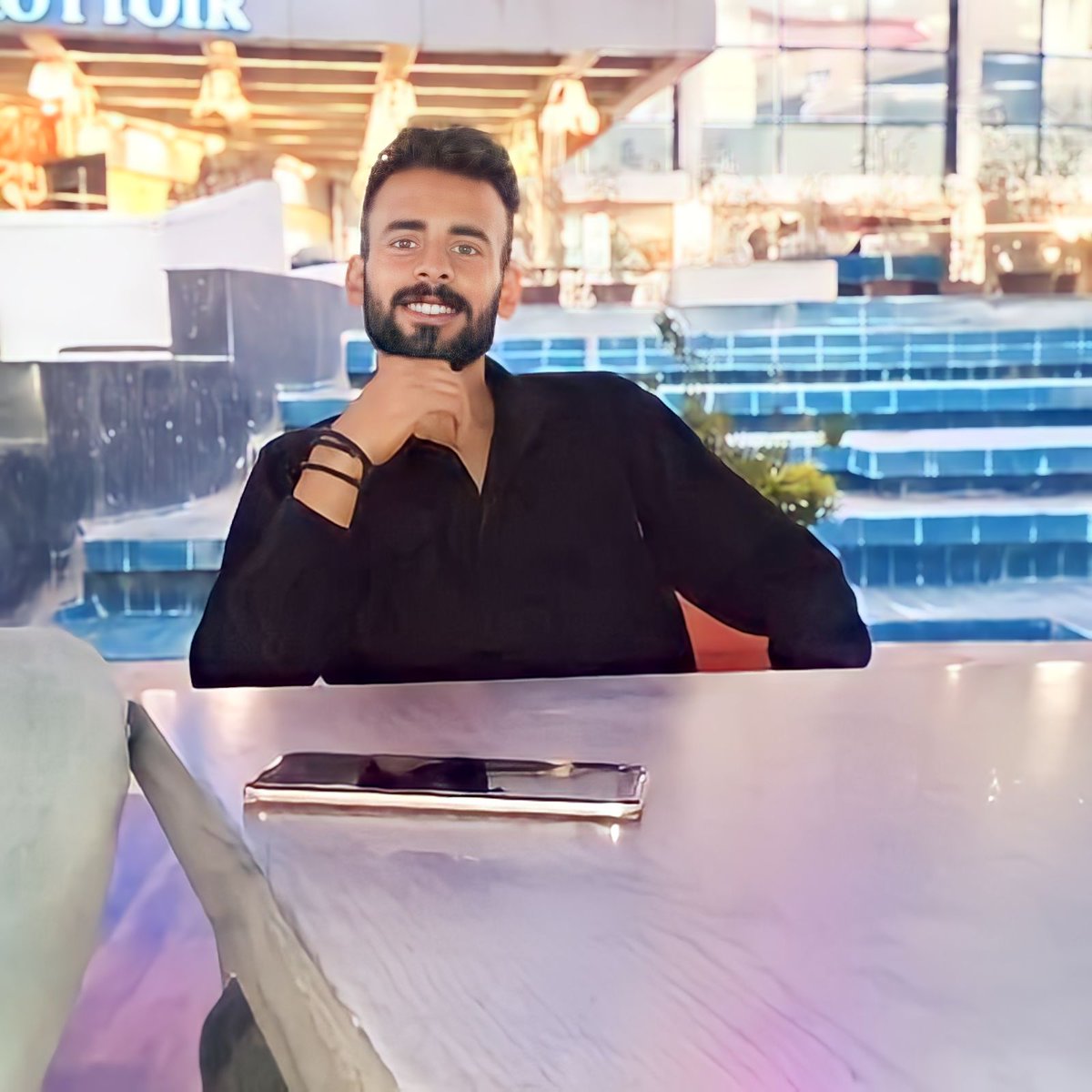 TiTo97126's tweet photo. #صورة_ملف_شخصي_جديدة https://t.co/shOUUzFMF7