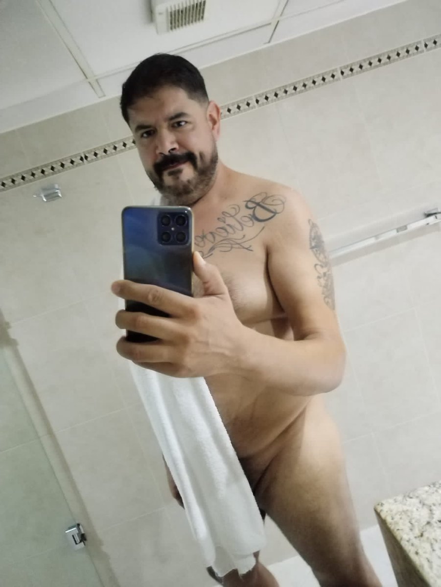 GDL_SOE's tweet photo. Bañadito y listo https://t.co/2HPzEcHUhX