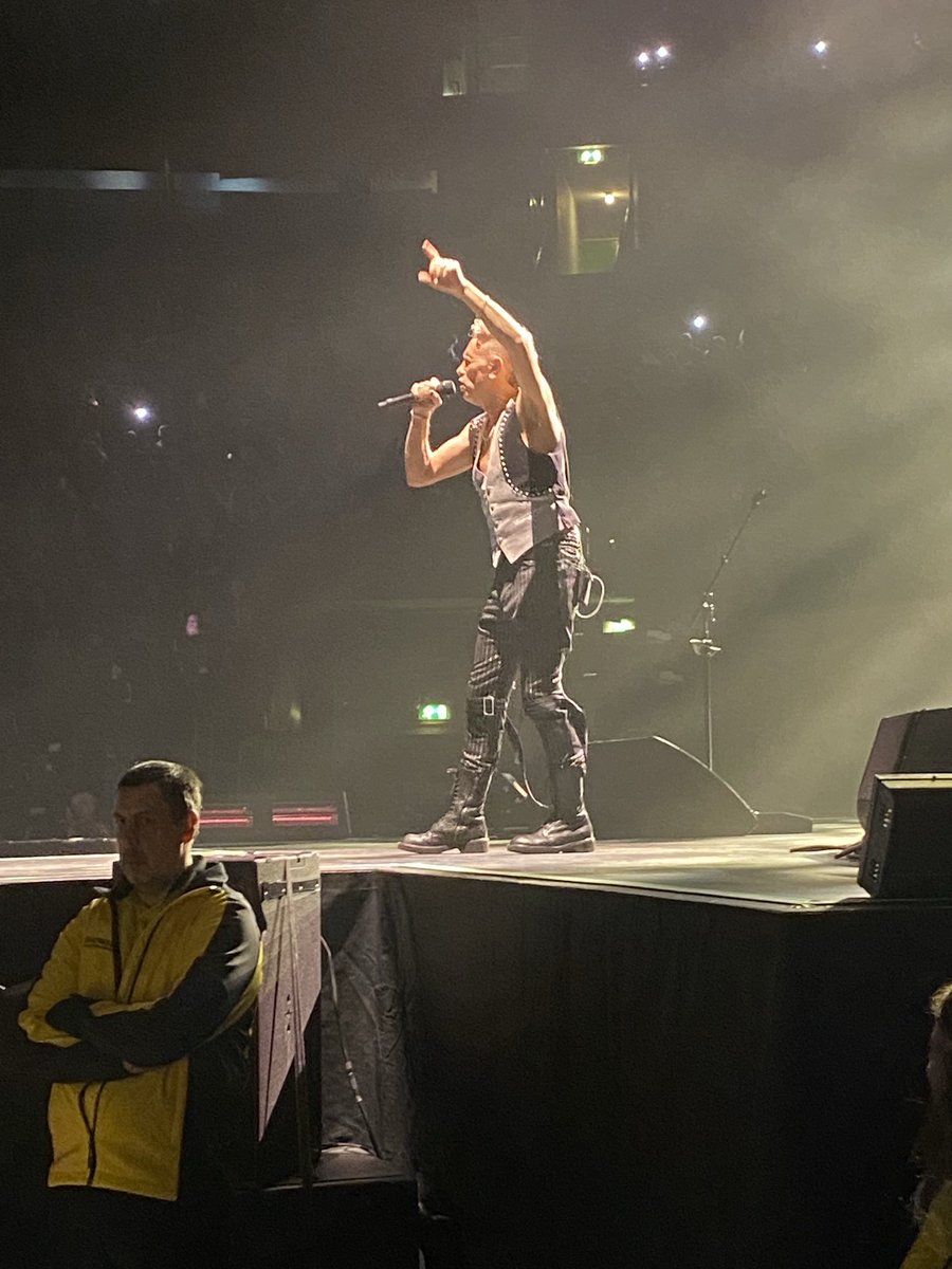 MerseysideMorph's tweet photo. Depeche Mode, AO Arena Manchester, 29 Jan 2024

What an awesome night!

#depechemode #aoarena #momentomori #dm #davegahan #martingore https://t.co/o9uJWaChXG