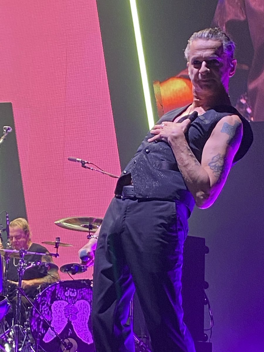 MerseysideMorph's tweet photo. Depeche Mode, AO Arena Manchester, 29 Jan 2024

What an awesome night!

#depechemode #aoarena #momentomori #dm #davegahan #martingore https://t.co/o9uJWaChXG