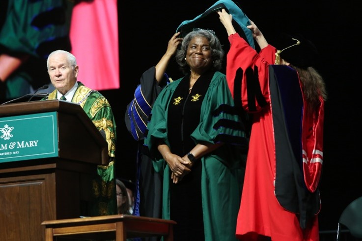 VIMS_DiveIn's tweet photo. Join the celebration on Friday, February 9 at 4pm for Charter Day at the Kaplan Arena!

Charter Day marks the 331st anniversary of the awarding of the Royal Charter from King William III and Queen Mary II of England establishing William &amp; Mary. https://t.co/AjMTEBHYtW