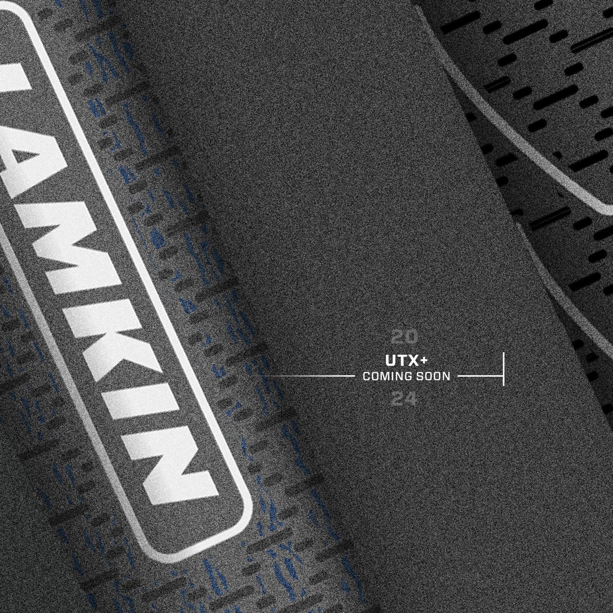 JSGolfBrands's tweet photo. Coming this spring the new line up from @lamkingrips 

We have had these in hand this week and trust us when we say, they feel incredible 🔥

#Grip #Lamkin #golfgrip #regrip #feeliseverything https://t.co/kcc9q1V1zc