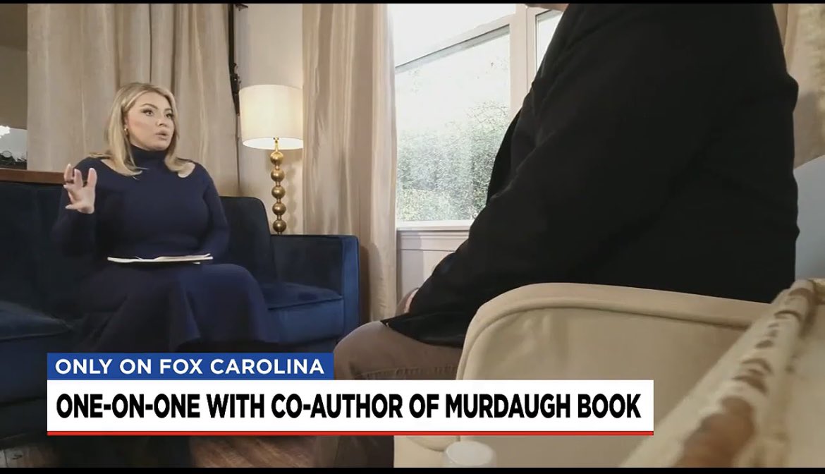 cbkmediamgt's tweet photo. For those following Alex Murdaugh’s failed bid for a new murder trial, client @MargaretAnnOnTV sits down for an exclusive interview with the co-author of a book that caught the attention of Murdaugh’s defense team.
#FOX21
#MurdaughTrial
#TeamCBK
WATCH>https://t.co/sPoiFBJMFA https://t.co/UYy5eEfr3S