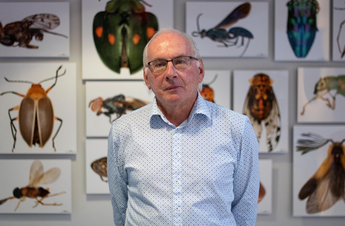 Dr. Paul Hebert, CBG's CEO and founder, has received the prestigious Benjamin Franklin Medal in Earth and Environmental Science. His groundbreaking work is #IlluminatingBiodiversity across the planet. 
Congratulations, Dr. Hebert! 

news.uoguelph.ca/2024/01/hold-u…

#DNAbarcoding #uofg