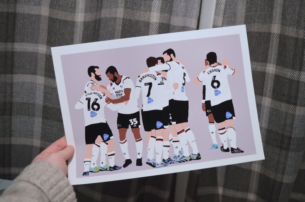 shilton_jade's tweet photo. My first custom order sent out today! A tough one but came out great😍

#dcfc #therams #dcfcfans #prints https://t.co/TB5ZwVdl3V