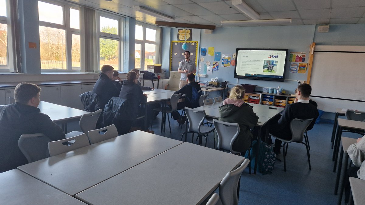 @Kilwinning_Acad Thank you to Jamie @BellGroupUK for coming to speak with our seniors about their Apprenticeship programme @DYWAyrshire