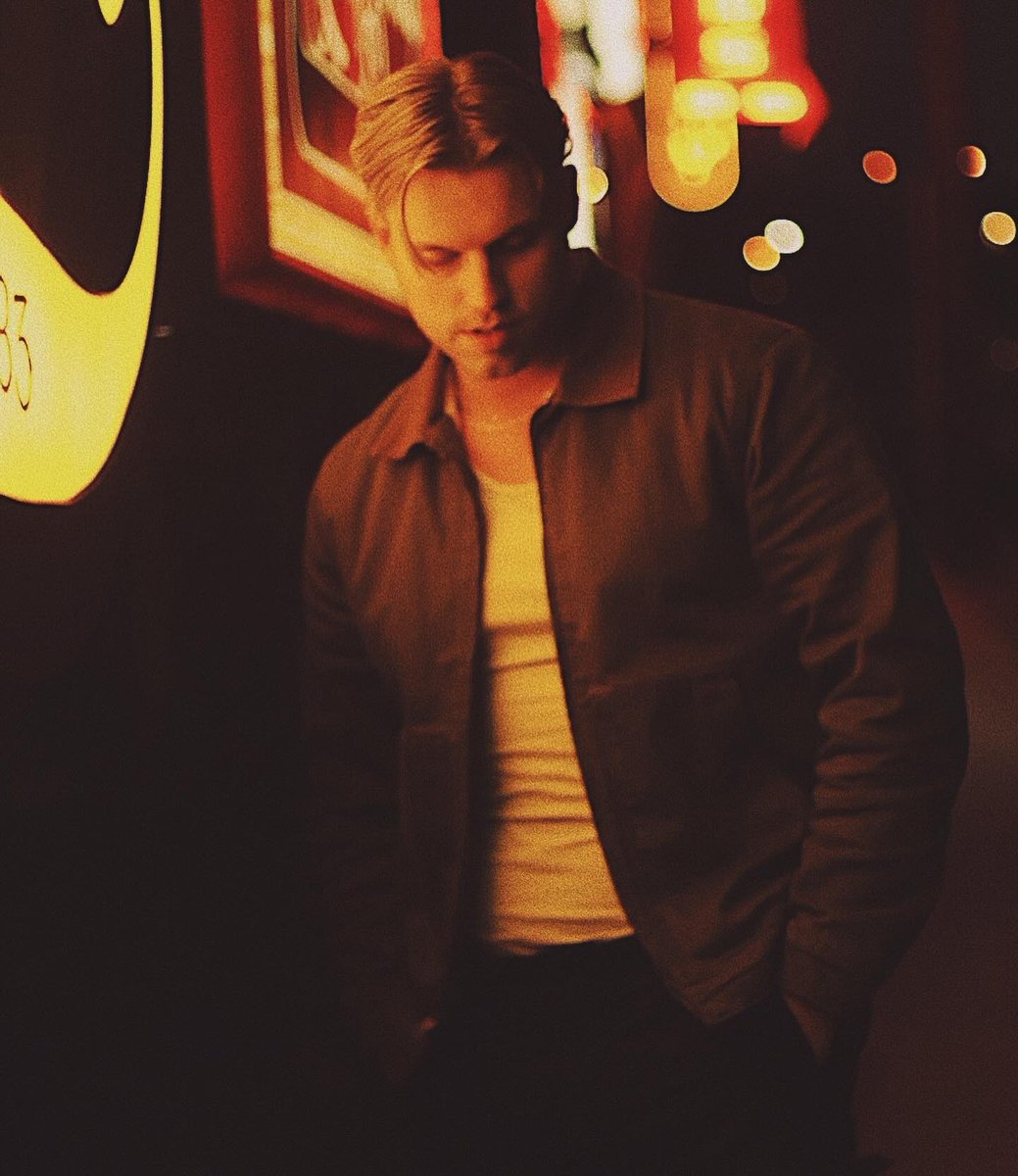 thiccmethod's tweet image. 2024 is already off to a busy start. I’m pleased to announce the release of my first single in over 3 years. 27’s drops at midnight on Feb 9th. I can’t wait for you all to hear this track. Stay Thicc out there. 🤍