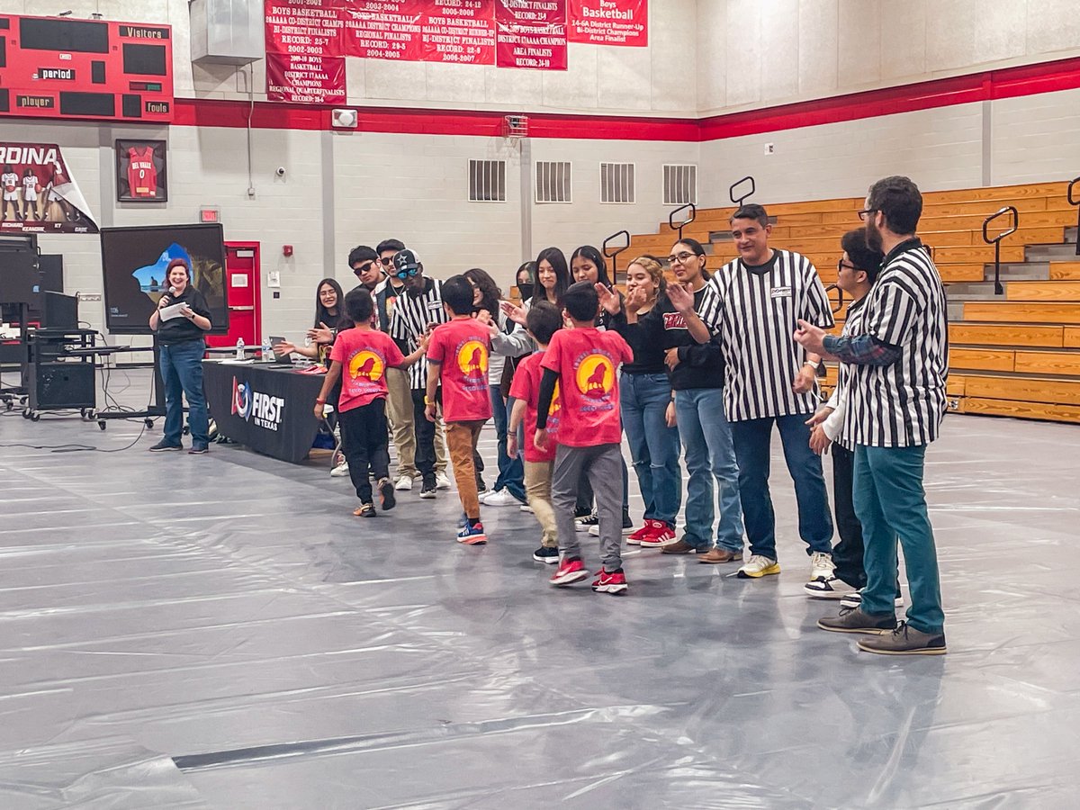 Del Valle ISD tweet media