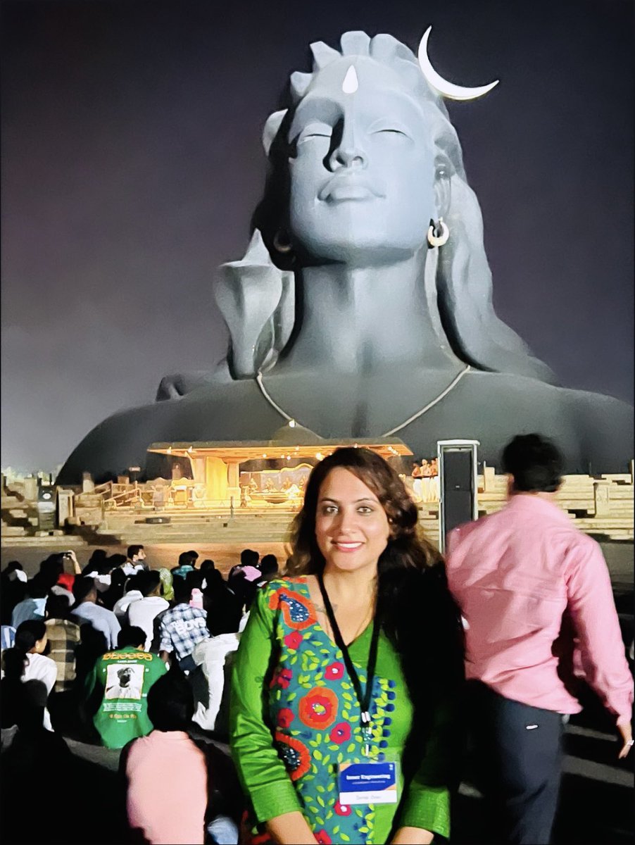 sonalgoelias's tweet photo. A truly messmerising reverbrating experience at #AdiYogi 💕💯

हर हर महादेव 🙏🏻
ओम् नमः शिवाय 🙏🏻

#AdiyogiShivaBust
#IshaFoundation
#Coimbatore
@SadhguruJV @ishafoundation https://t.co/2uBBW4rJPA