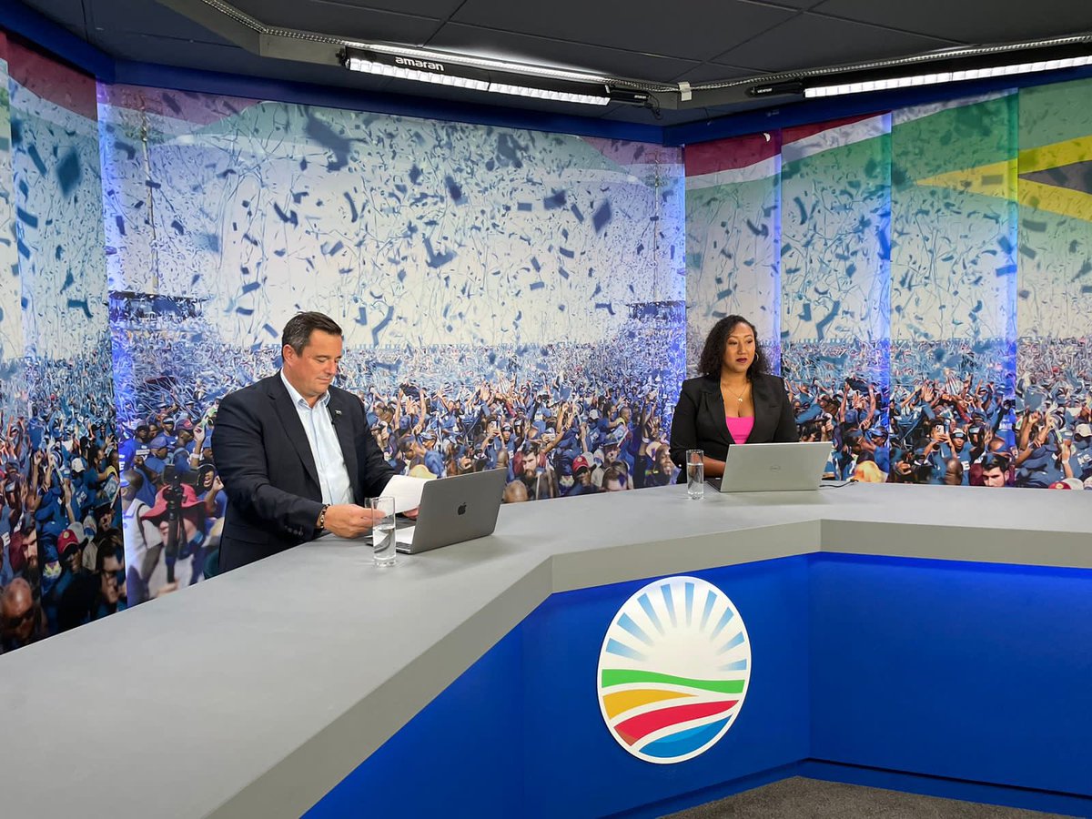Democratic Alliance tweet media