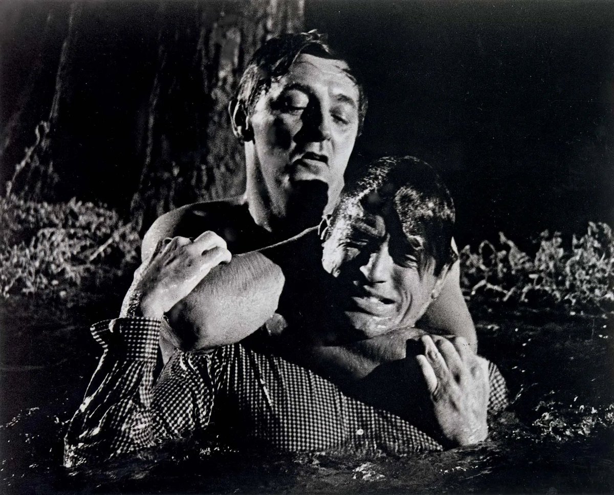 CKoplinski's tweet photo. @RT_Chuck_Pam Turner Classic Movies is running a crime classic tonight. The original “Cape Fear” airs at 10pm EST. Not to be missed. https://t.co/uh3zINiYDi
