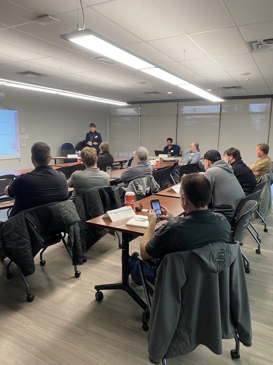 SmacnaAb's tweet photo. SMACNA-AB’s Commercial Industry Session with the City of Edmonton.  Great things happening.  New Building Codes in effect May 1, 2024.  #smacna-ab #hvac https://t.co/ikzCl5GmHt