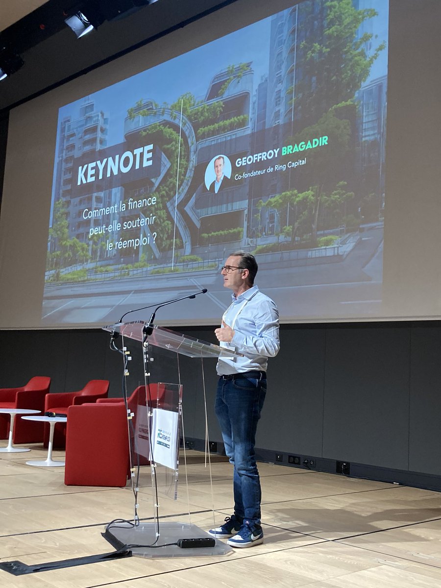 FranceStockpro's tweet image. [TOUS POUR LE RÉEMPLOI] @GBragadir intervient sur les leviers de financement pour le réemploi au-delà de l’ESS. D’autant que l’économie #circulaire devrait apporter 11% d’augmentation du PIB d’ici 2030!