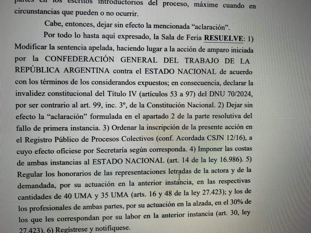 🔥🔥ÚLTIMO MOMENTO🔥🔥

💣BOMBA💣

La Cámara de Apelaciones del Trabajo de Feria, declaró -en la causa CGT- la inconstitucionalidad de TODO EL APARTADO DEL TÍTULO IV DEL DNU.