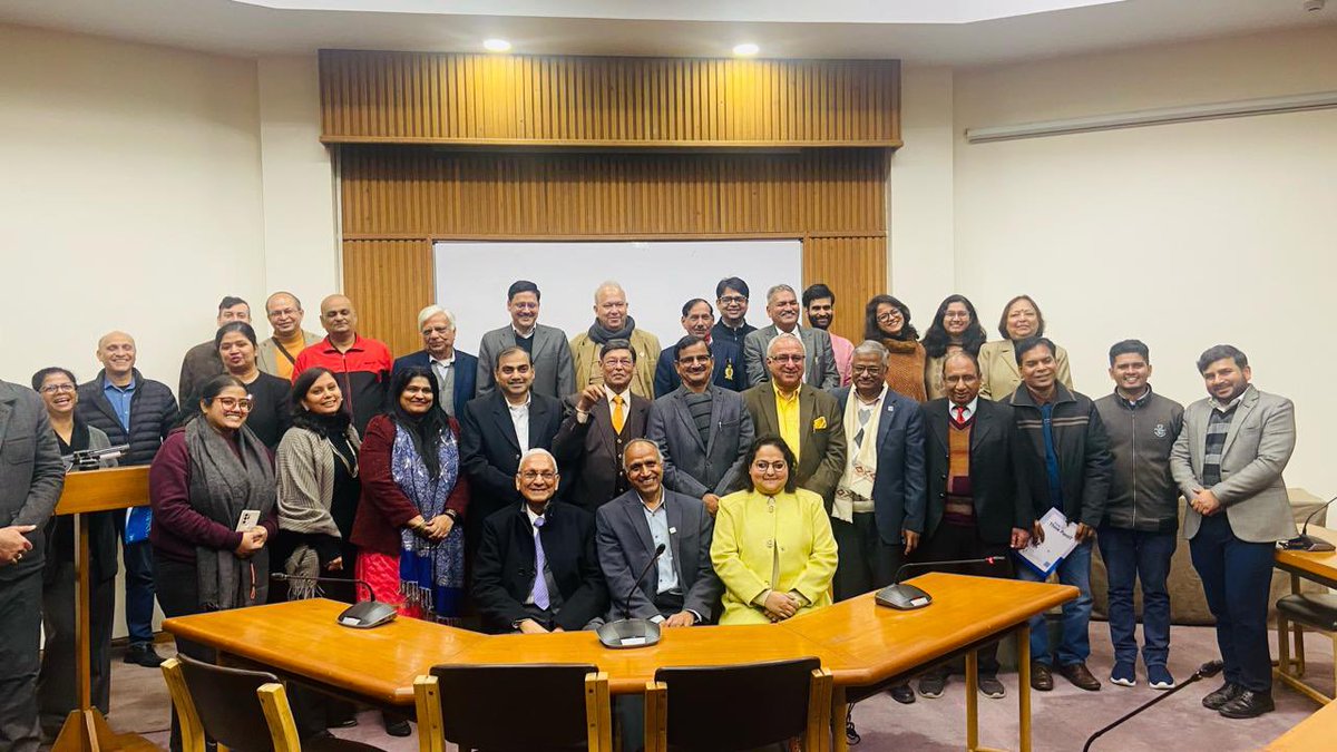 shivrawat110's tweet image. Attended #PanIITAlumni &amp;amp; #WheelsGlobalFoundation  #NetworkingwithaPurpose at IIC along with other dignitaries. Many enthusiastic IIT Alumni participants from Social Sector joined the session.
@paniitindia @paniit_usa @iitdelhi @wheelsglobal
