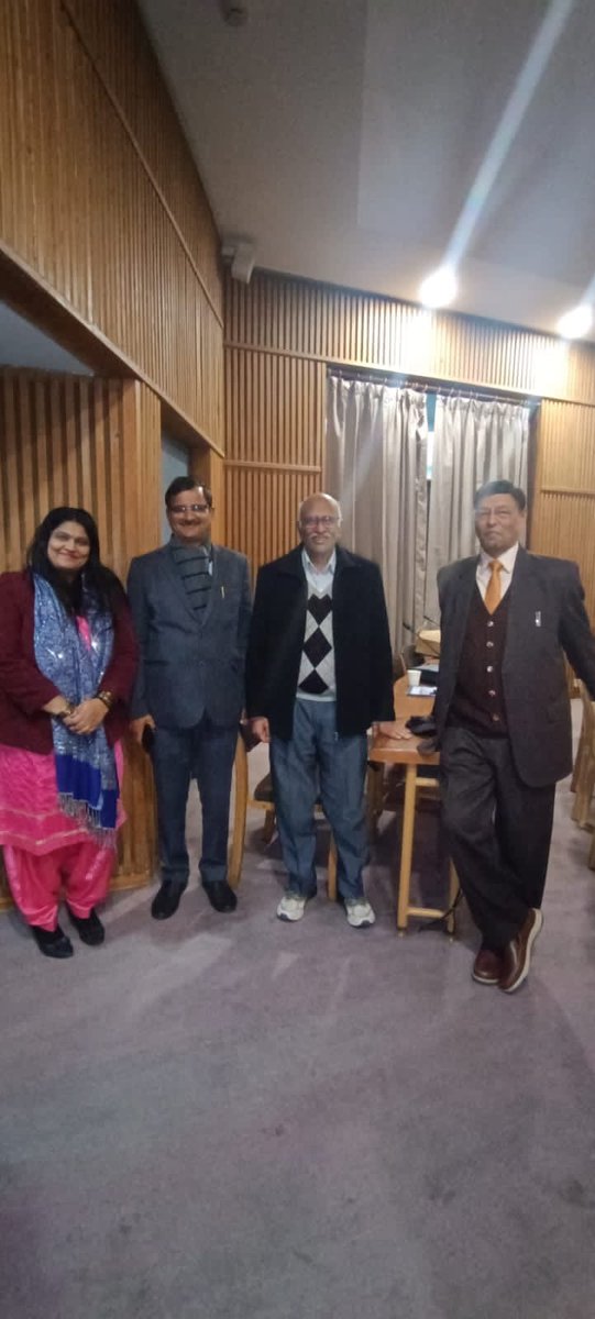 shivrawat110's tweet image. Attended #PanIITAlumni &amp;amp; #WheelsGlobalFoundation  #NetworkingwithaPurpose at IIC along with other dignitaries. Many enthusiastic IIT Alumni participants from Social Sector joined the session.
@paniitindia @paniit_usa @iitdelhi @wheelsglobal