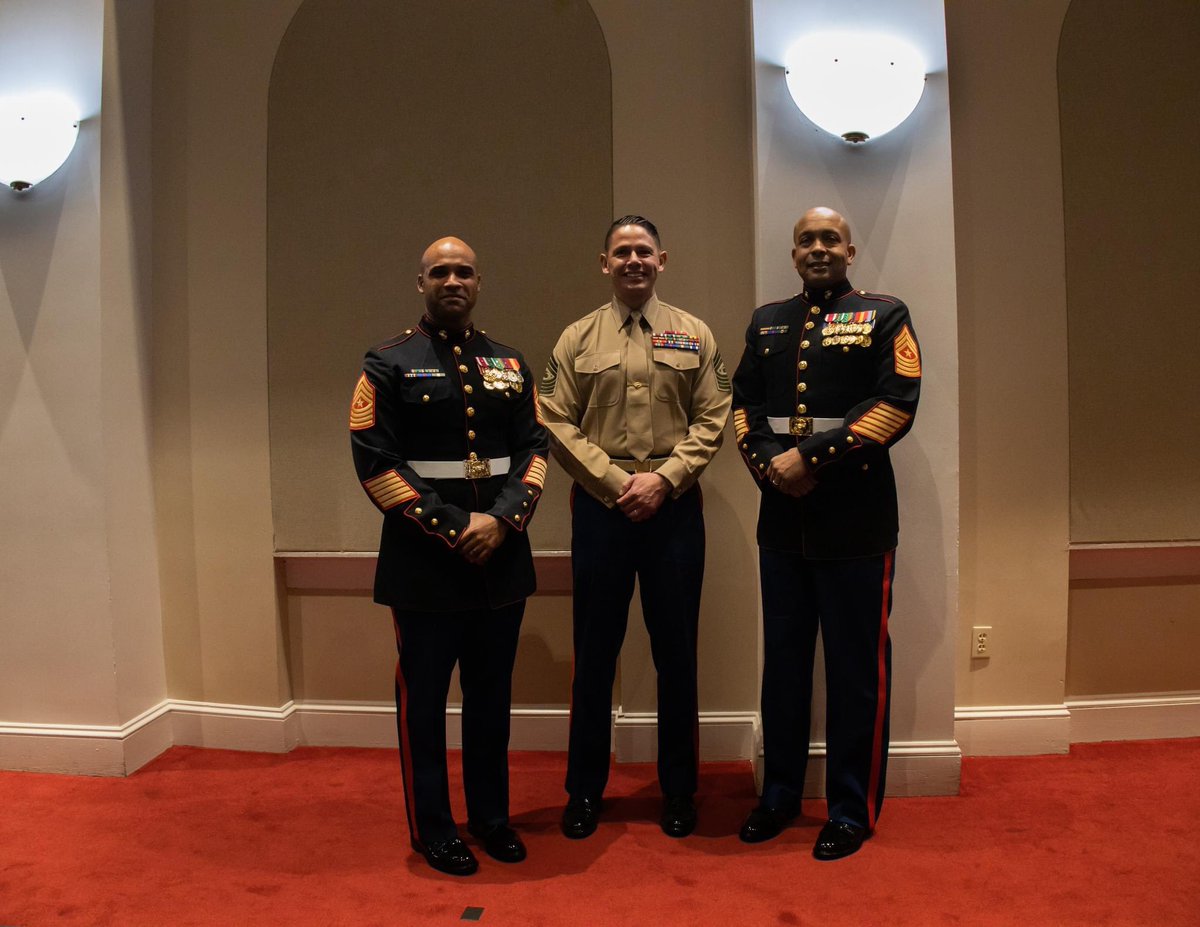 Fair winds and following seas, Sgt. Maj. Dorsey Marine Barracks Washington welcomes Sergeant Major Jimmy F. Richard as Sergeant Major Jesse J. Dorsey retires his post during a relief and appointment ceremony at Marine Barracks Washington Jan. 29.