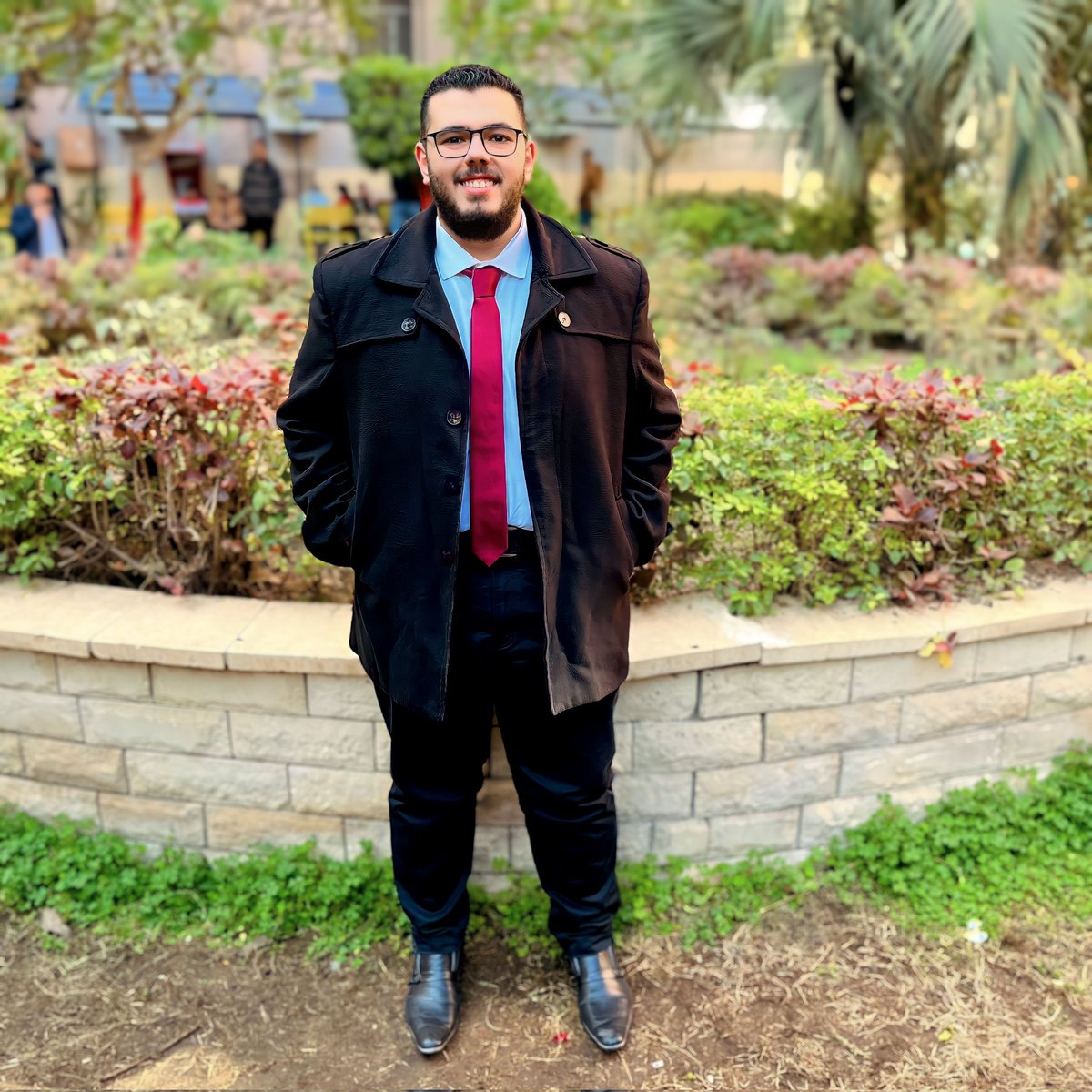 AllamEsmail's tweet photo. التخرج و بس ❤️🙈 https://t.co/qKY5kXnZud
