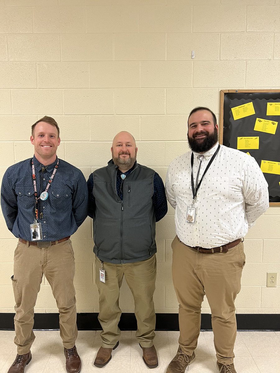 PerryFam_1's tweet photo. Bolo tie Tuesday!!! @CoachBransford https://t.co/ErnRh37F7B