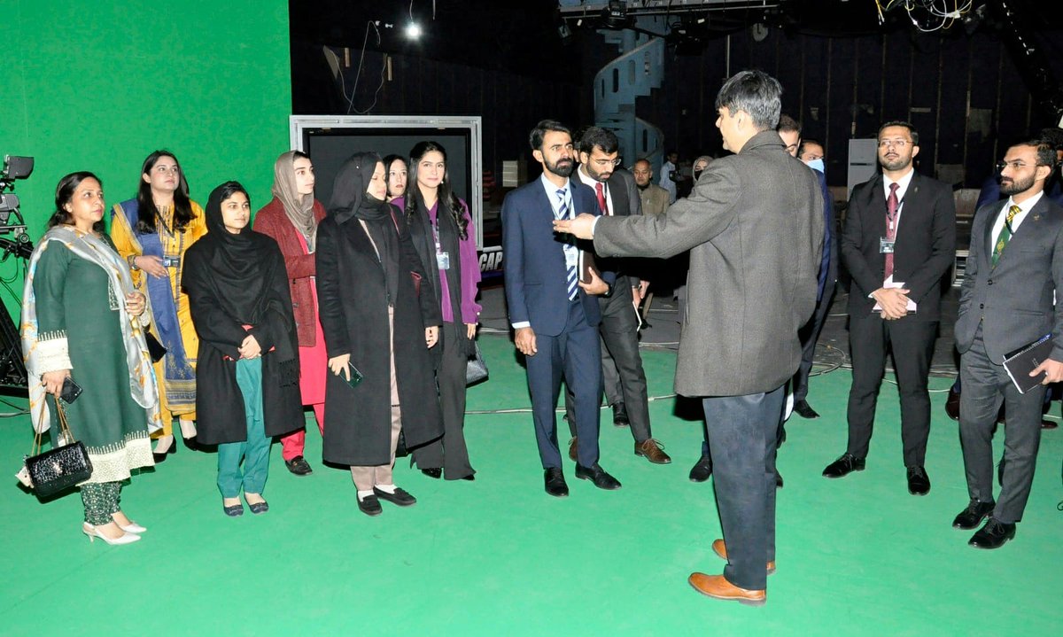 PTVNewsOfficial's tweet photo. Islamabad: Delegation of Probationary Officers of 51st Common Training Program of Civil Service Academy (Lahore) visits News Centre. Briefing on different departments operating within the Centre, role of State Broadcaster, contemporary media trends, rise of Social Media & induction of latest technology.
