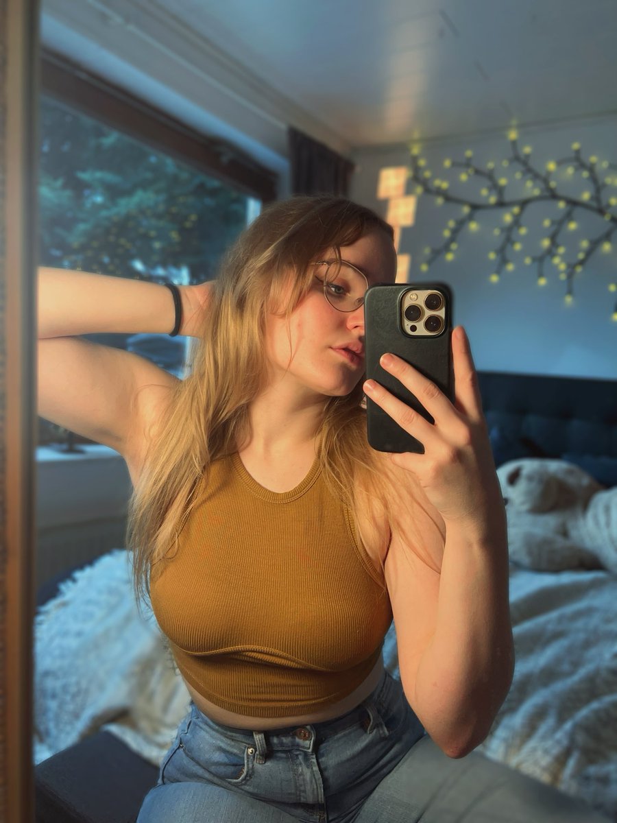 Lina-Klein tweet media