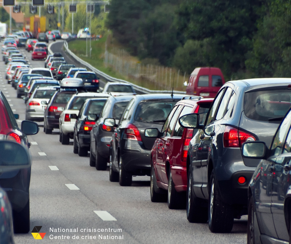 ⚠️Woensdag 31/01 en donderdag 01/02 zal het verkeer in Brussel ernstig verstoord zijn door een Europese top en een betoging van landbouwers. Vermijd Brussel met de auto of gebruik het openbaar vervoer.
👉Meer info op: crisiscentrum.be/nl/newsroom/st…