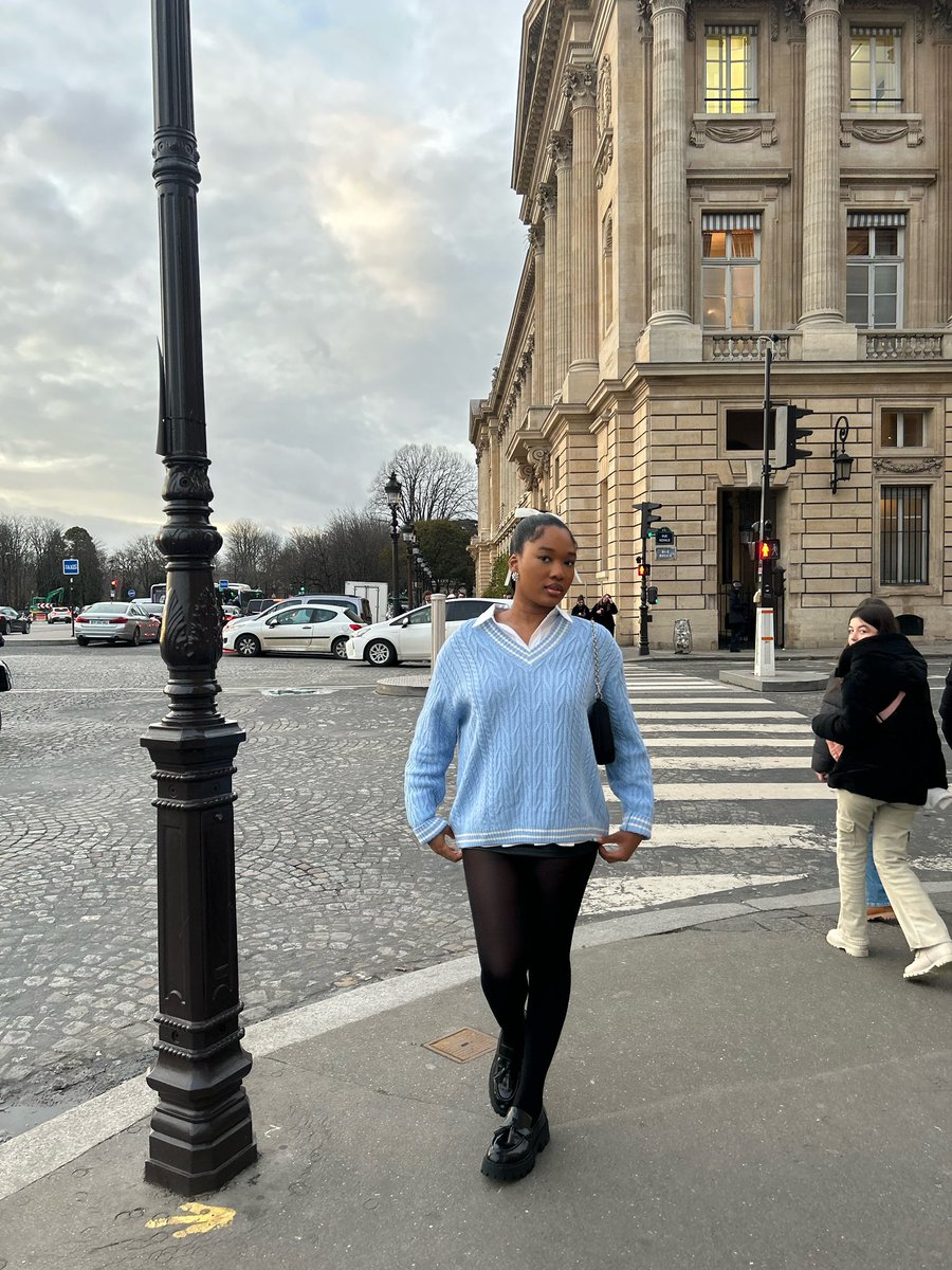 nicole_ezeudo's tweet photo. Winter in Paris 💗 https://t.co/WpmzluEguM