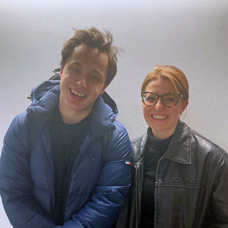 BBCRadio3's tweet photo. Violinist and former BBC #NewGenerationArtist Johan Dalene joins @JessGillamSax on #ThisClassicalLife to share the music they love, featuring
#Bernstein conducting Mozart ✔️
a squelchy bassline from @Thundercat ✔️
a Swedish #Eurovision classic ✔️
https://t.co/CptQ3h8ZH8