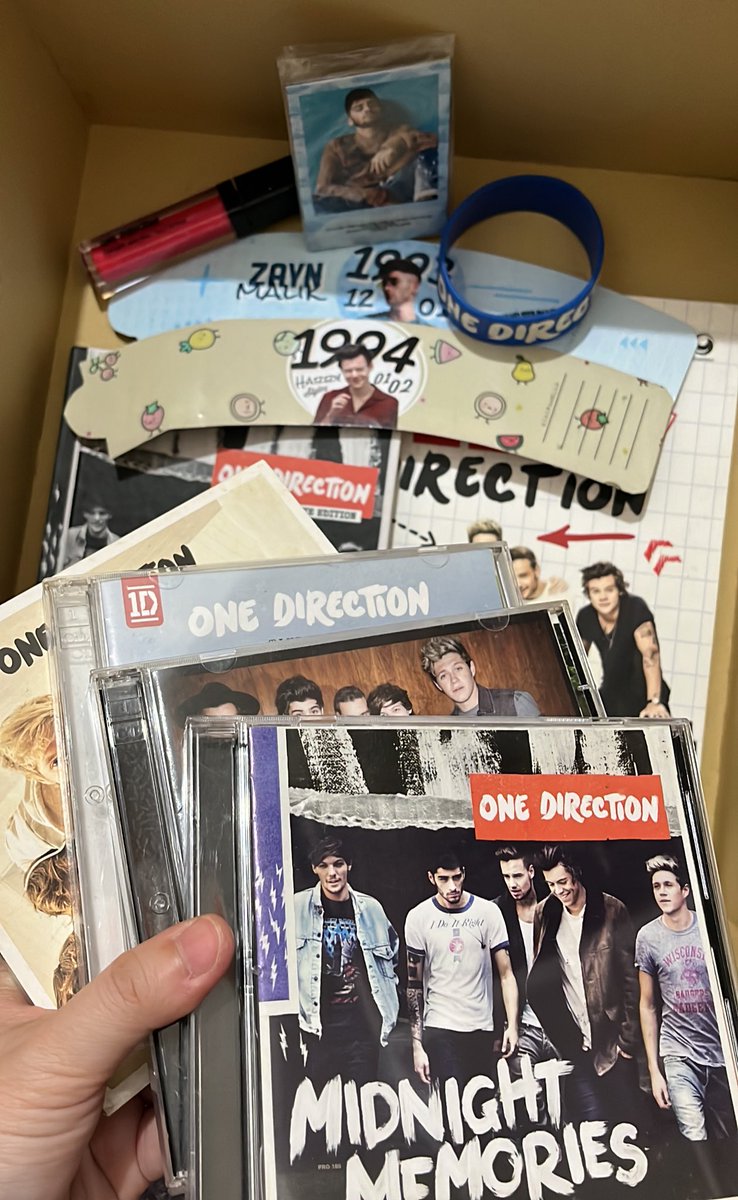 taurusassy's tweet image. Since 2012 - #DirectionerForever 🇮🇩❤️