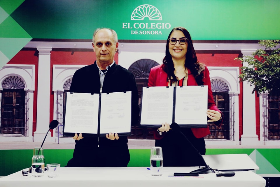 Acevalmx's tweet photo. #AccionesImportantes
La firma del Convenio de Colaboración entre ACEVAL y el Colegio de Sonora @ColSonora y la firma del  Convenio de Colaboración con el @IAPTabasco en el marco de la reunión del Comité Ejecutivo en CDMX

#10años #ACEVAL #FortaleciendoLaEvaluación https://t.co/6ZqO1VwerL