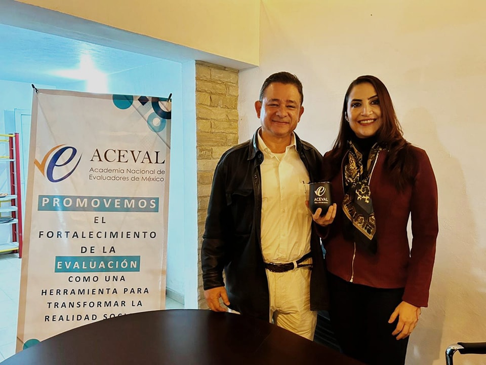 Acevalmx's tweet photo. #AccionesImportantes
La firma del Convenio de Colaboración entre ACEVAL y el Colegio de Sonora @ColSonora y la firma del  Convenio de Colaboración con el @IAPTabasco en el marco de la reunión del Comité Ejecutivo en CDMX

#10años #ACEVAL #FortaleciendoLaEvaluación https://t.co/6ZqO1VwerL