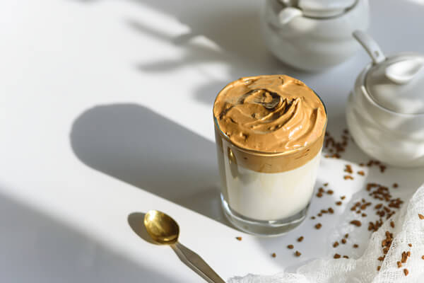 EliteHotelPetra's tweet image. Dalgona Coffee
#dalgonacoffee #coffee #dalgona #dalgonacoffeechallenge #coffeetime #dirumahaja #coffeelover #coffeeaddict #kopi #stayathome #food #dalgonalatte #foodphotography #cafe #whippedcoffee #coffeelovers #petraelitehotel #EyeLoveYou #TEN_ON_TEN_Teaser #I_GOTYOUMVTEASER