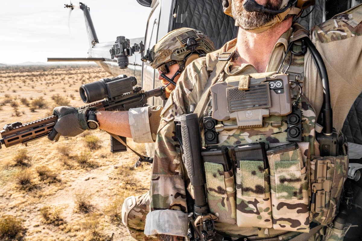 1stspear's tweet photo. Born to stand out, not fit in.
.
.
.
.
FirstSpear LaserFrame pockets are light weight, durable & American Made. What's in your kit?
#FirstSpear #AmericanMade #BuiltfortheX #Builtforthenext #TubesMafia #TipoftheSpear #LaserFrame https://t.co/s0hqr8LjXx
