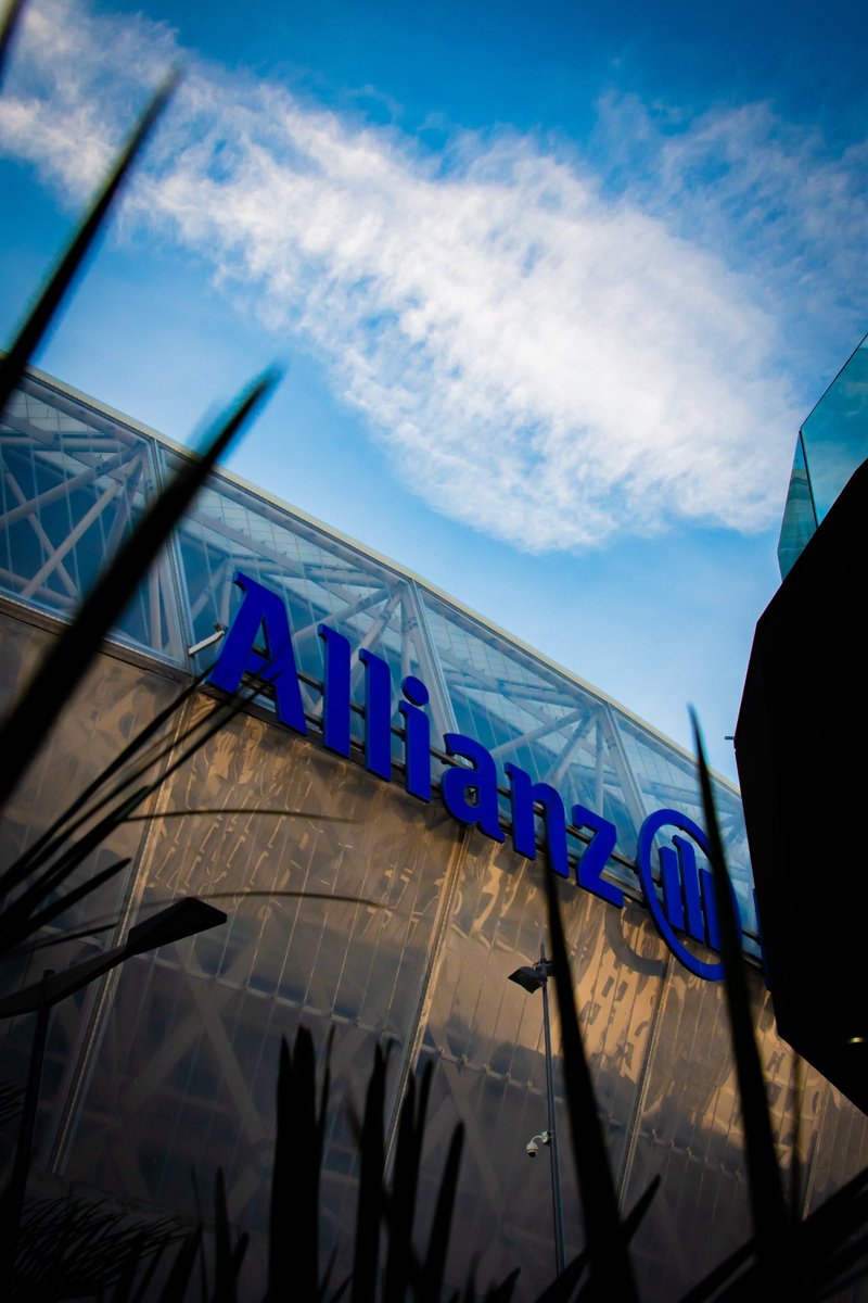 FalletMaxime's tweet photo. J-12 avant #OGCNASM ❤️🖤
Rendez vous à l’#allianzriviera dimanche prochain pour le derby entre l’#OGCNice et l’#ASM ⚽️

#ligue1 #ligue1ubereats https://t.co/yzfAu8Tonb