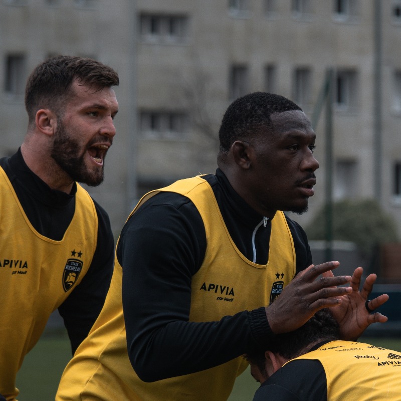 staderochelais's tweet photo. 💨 || Objectif : finir le bloc avec un succès.

#SRMHR | #Top14 | #FievreSR