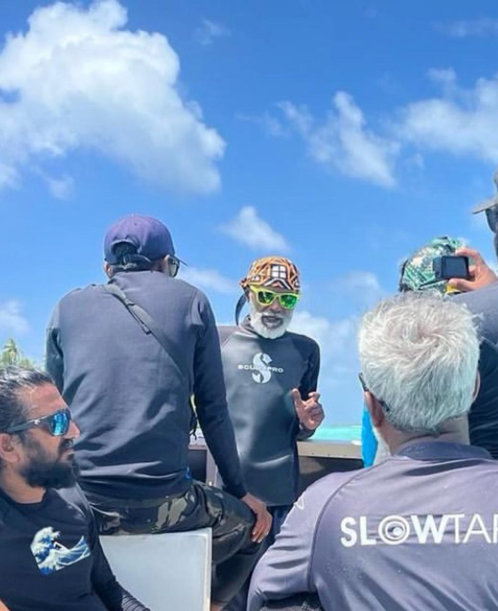 Suck on this <a href="/Sideytheshark/">Sidey</a>. <a href="/slowtapemv/">Slowtape</a> is good as <a href="/natgeo/">National Geographic</a>