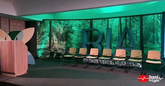 The launch of @bia_innovator National Centre of Excellence dedicated to supporting small food businesses was officially opened by Taoiseach Leo Varadkar in Galway. Sound to Light were on hand with technical support and provided a 10K Laser projector, 10ft screen & AV.