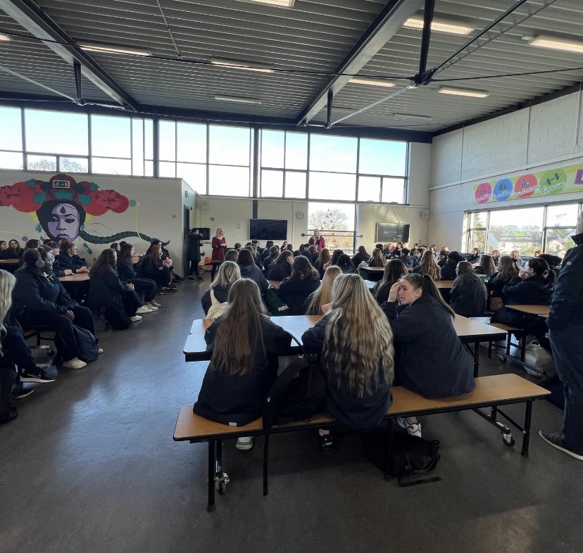 mslawlordeputy's tweet photo. 3rd years gathered for a final assembly before their mocks to celebrate improvements in attendance with @gill__7  and acknowledge the students who show for every class every day. Well done rang Macha. Keep it up! #attendancestrategy #everyclasseveryday https://t.co/T3Sr73Deet