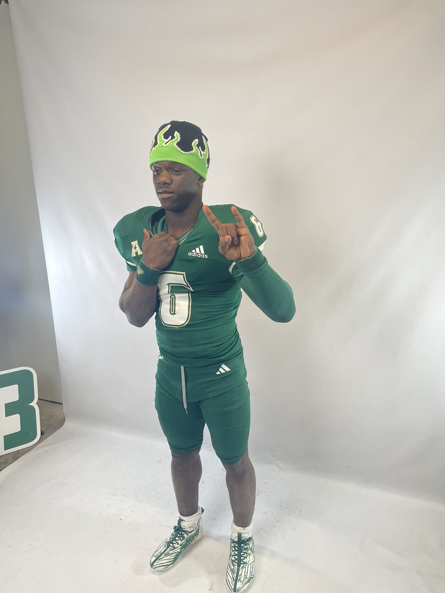 Jeffery Jones Jr tweet media