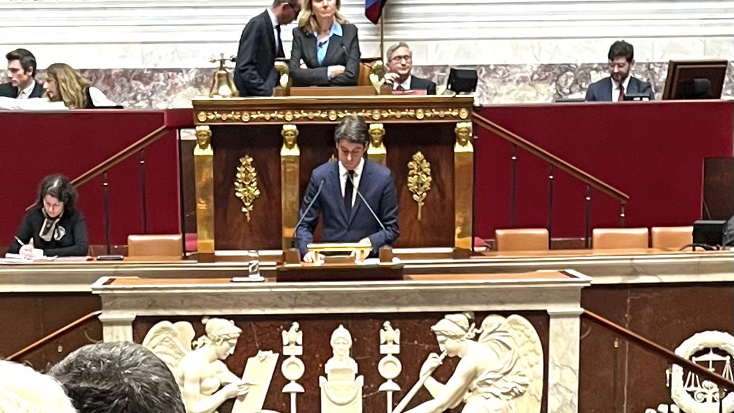 david_valence's tweet photo. « Être français en 2024, 
c’est pouvoir être Premier ministre 
et ouvertement homosexuel ». 

Entendre ces mots à la tribune 
de l’@AssembleeNat 
et être submergé par l’émotion… 
@scheffern @CoudercOlivier https://t.co/gfVEC7v4rC