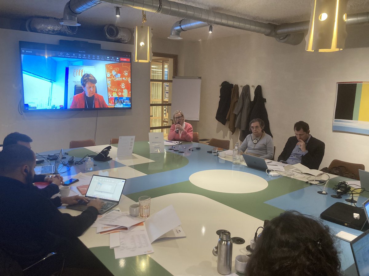 First meeting of @EFFE_EU 2024 Executive Board, chaired by @KARMELESSI, @andreazini56 and @MB_Levaux, to draw up the roadmap and make a lasting commitment to the European elections next June.