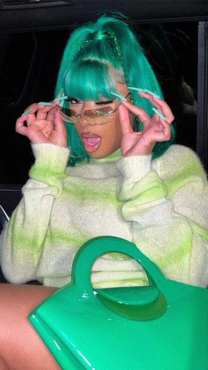 thotchei's tweet photo. MEGAN THEE STALLION AS : SANRIO CHARACTERS 🧵 

hello kitty said stream hiss btw https://t.co/6H1zcSzl5x