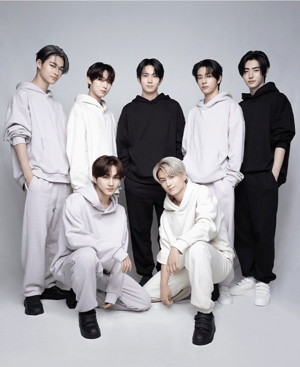 enhypenupdates's tweet photo. [PHOTO] 240131

ENHYPEN for PEACH JOHN’s 30th Anniversary

(1/3)

@ENHYPEN_members @ENHYPEN #ENHYPEN #엔하이픈 https://t.co/mOQrFsexWS