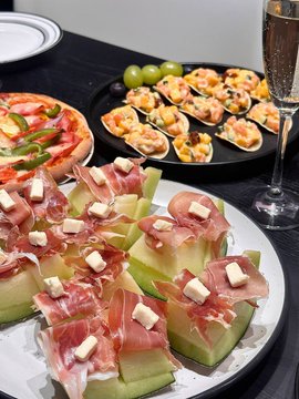 ryhoehoe's tweet image. ##This is a restaurant that I always eat with my friends. My hobby is to eat instead. You can tell by looking at the pictures of the beautifully made beef, haha.