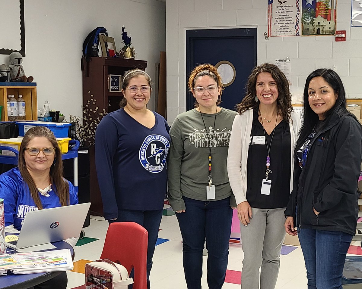 Megan and Rick visited Roberto Garate Elementary at Monte Alto ISD on Friday, 1/26 for some CLASS work! 💫