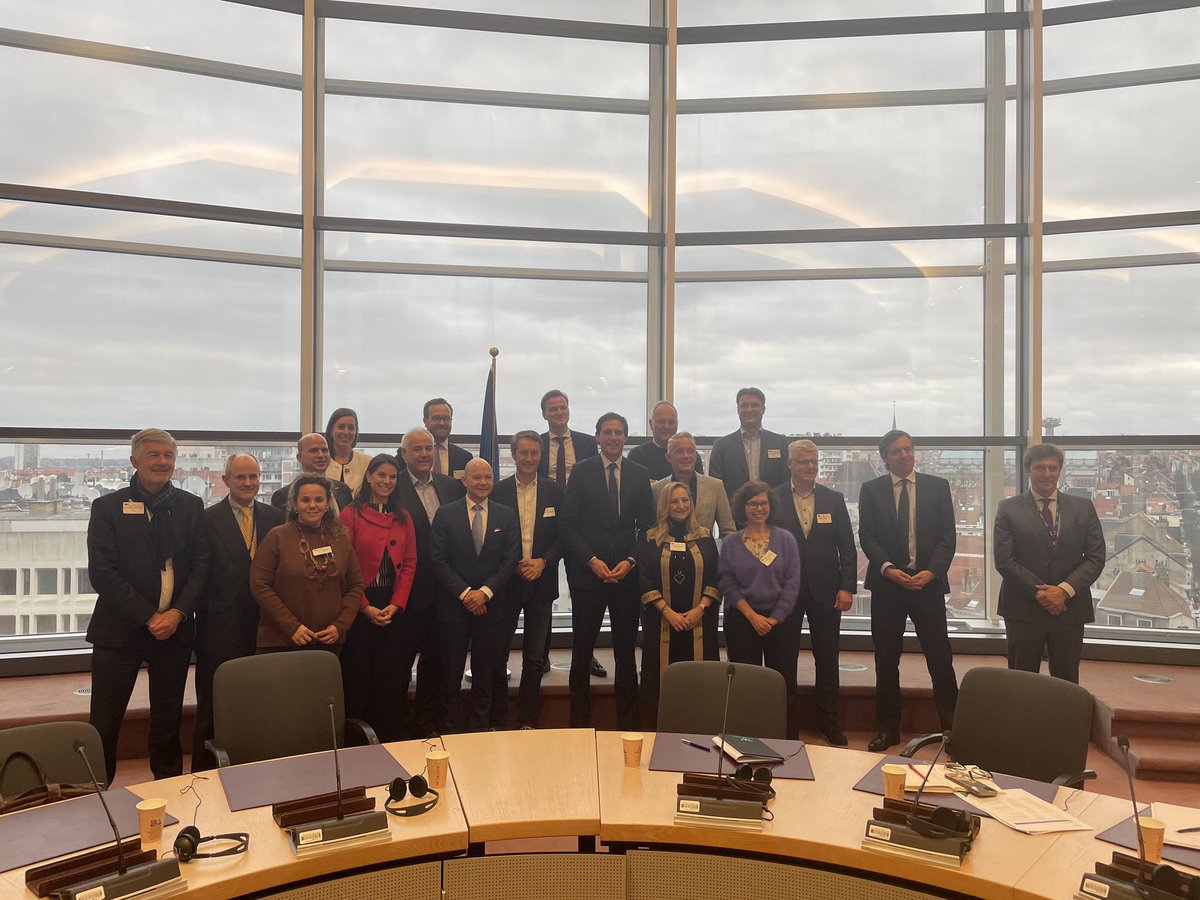 Important exchange with small business representatives from across 🇪🇺 in our first #SME dialogue. They contribute greatly to the green transition but can struggle with administrative burden and obstacles to innovation. Predictability is key for an enabling business environment.